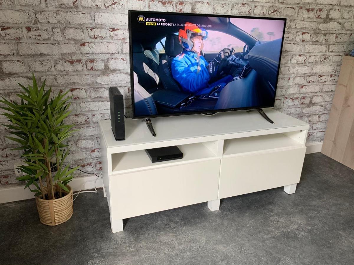 Appartement Tout Confort Dans Une Residence Calme Givet Eksteriør billede