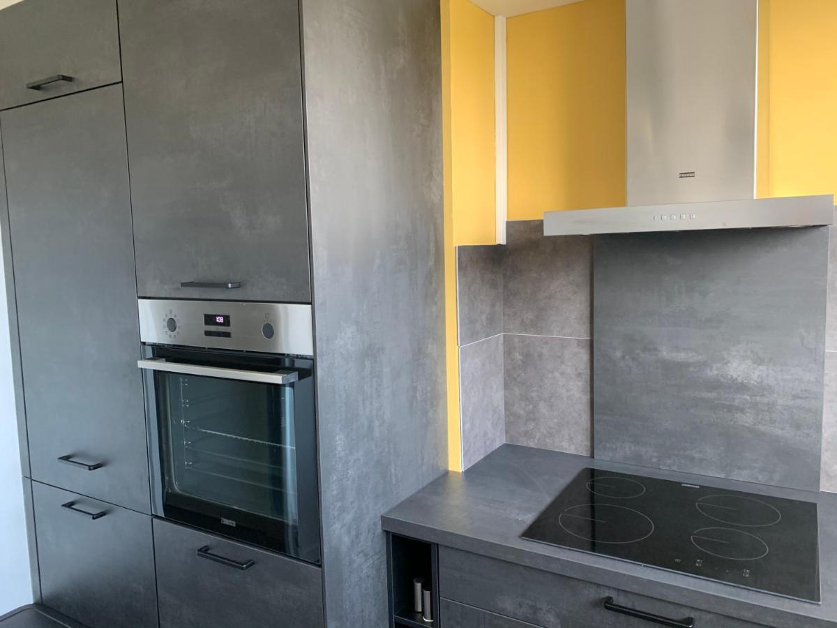 Appartement Tout Confort Dans Une Residence Calme Givet Eksteriør billede