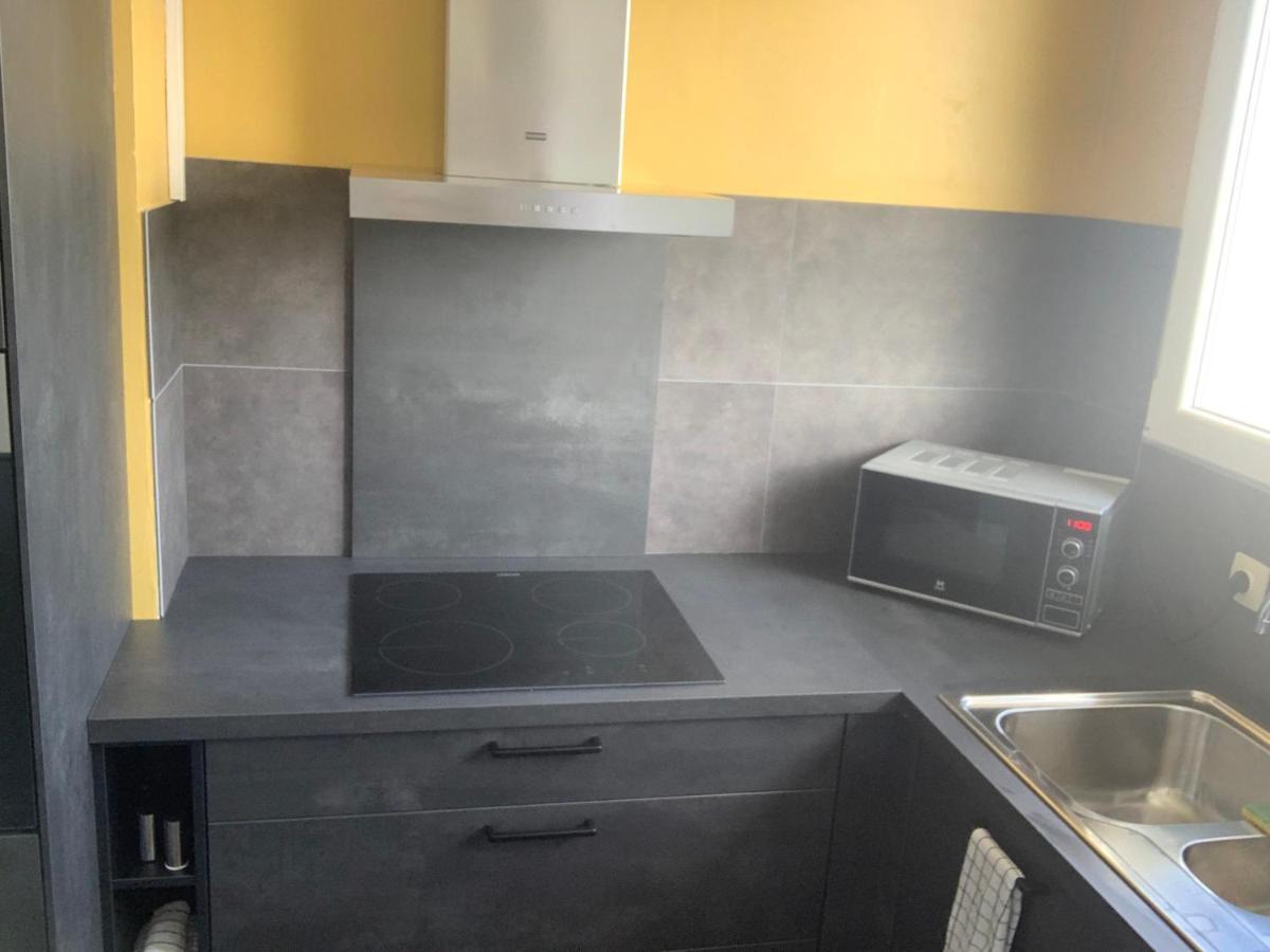 Appartement Tout Confort Dans Une Residence Calme Givet Eksteriør billede